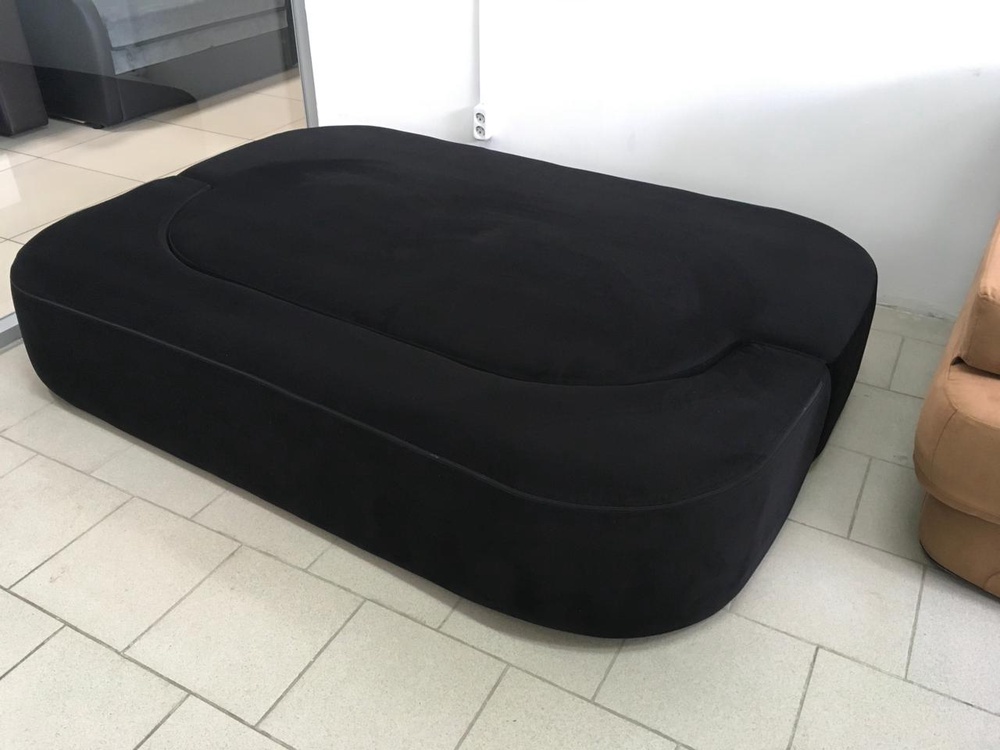 Диван Мартита