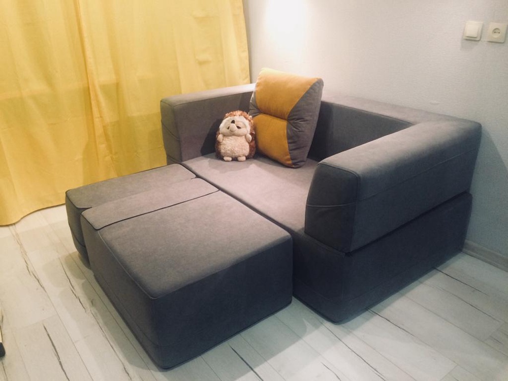 Диван Константин 1.6