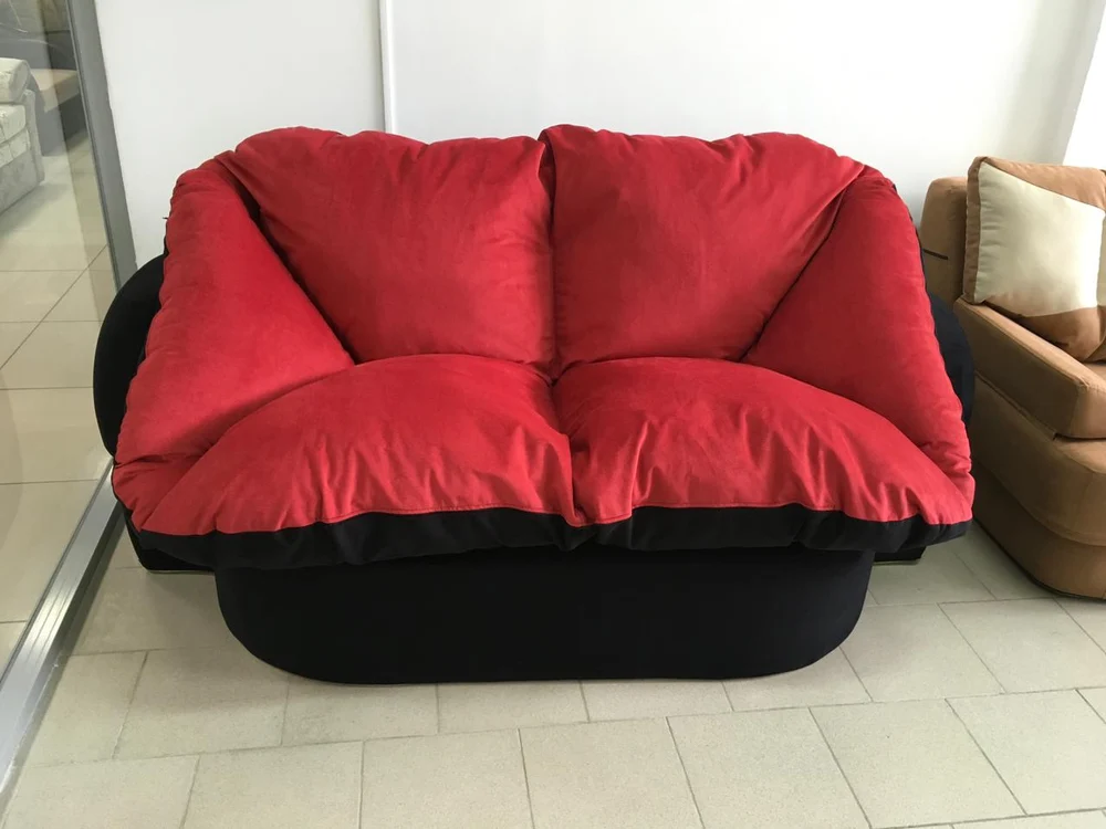 Диван Мартита