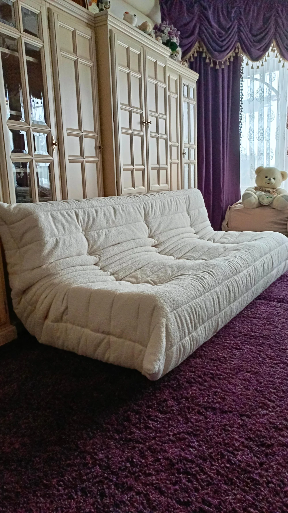 Диван Шарпей