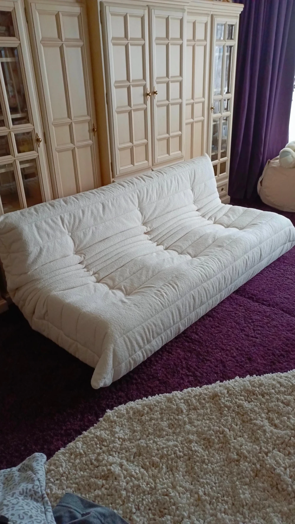 Диван Шарпей